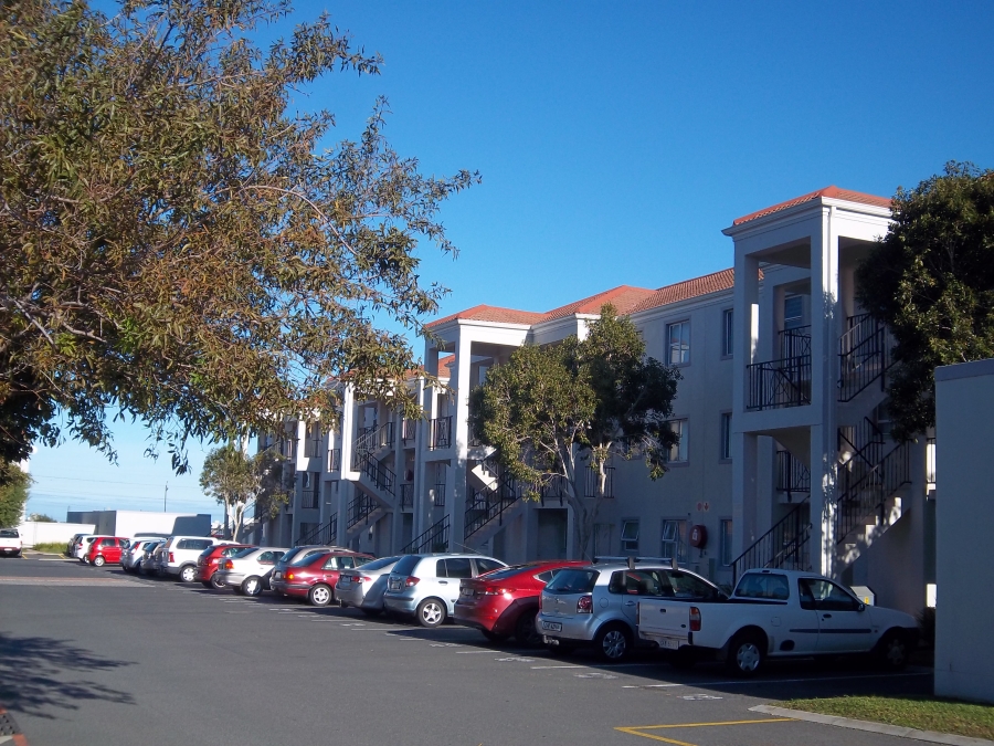 To Let 2 Bedroom Property for Rent in Heritage Park Western Cape